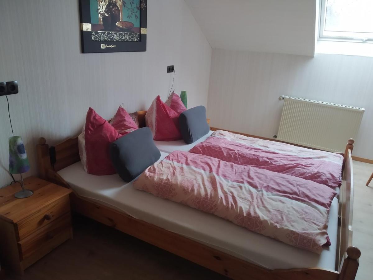 Bussard Apartment *